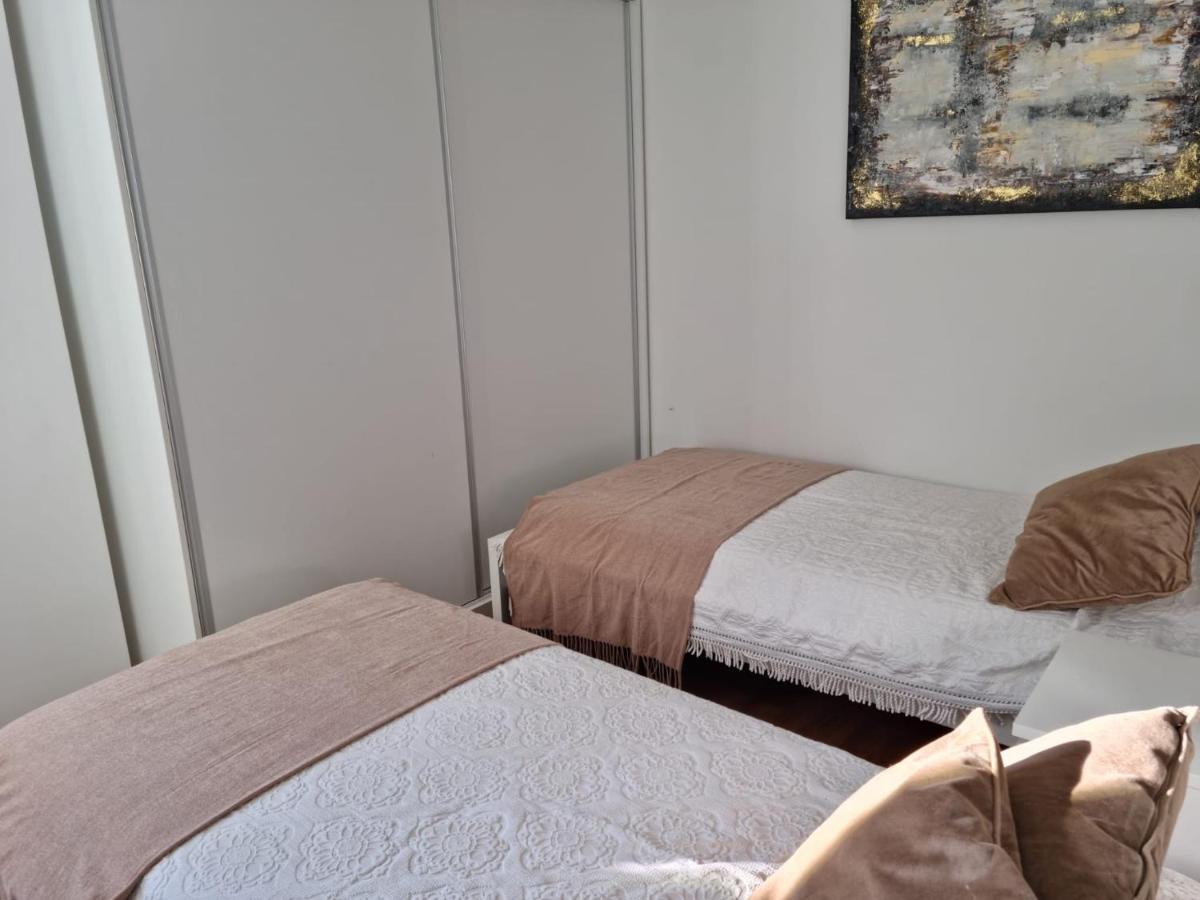 Guest House Ruceel Aroeira Almada Exterior foto