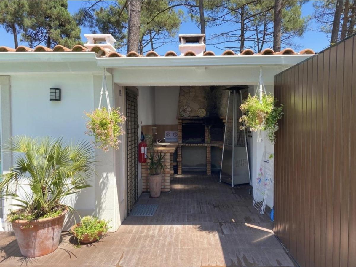 Guest House Ruceel Aroeira Almada Exterior foto
